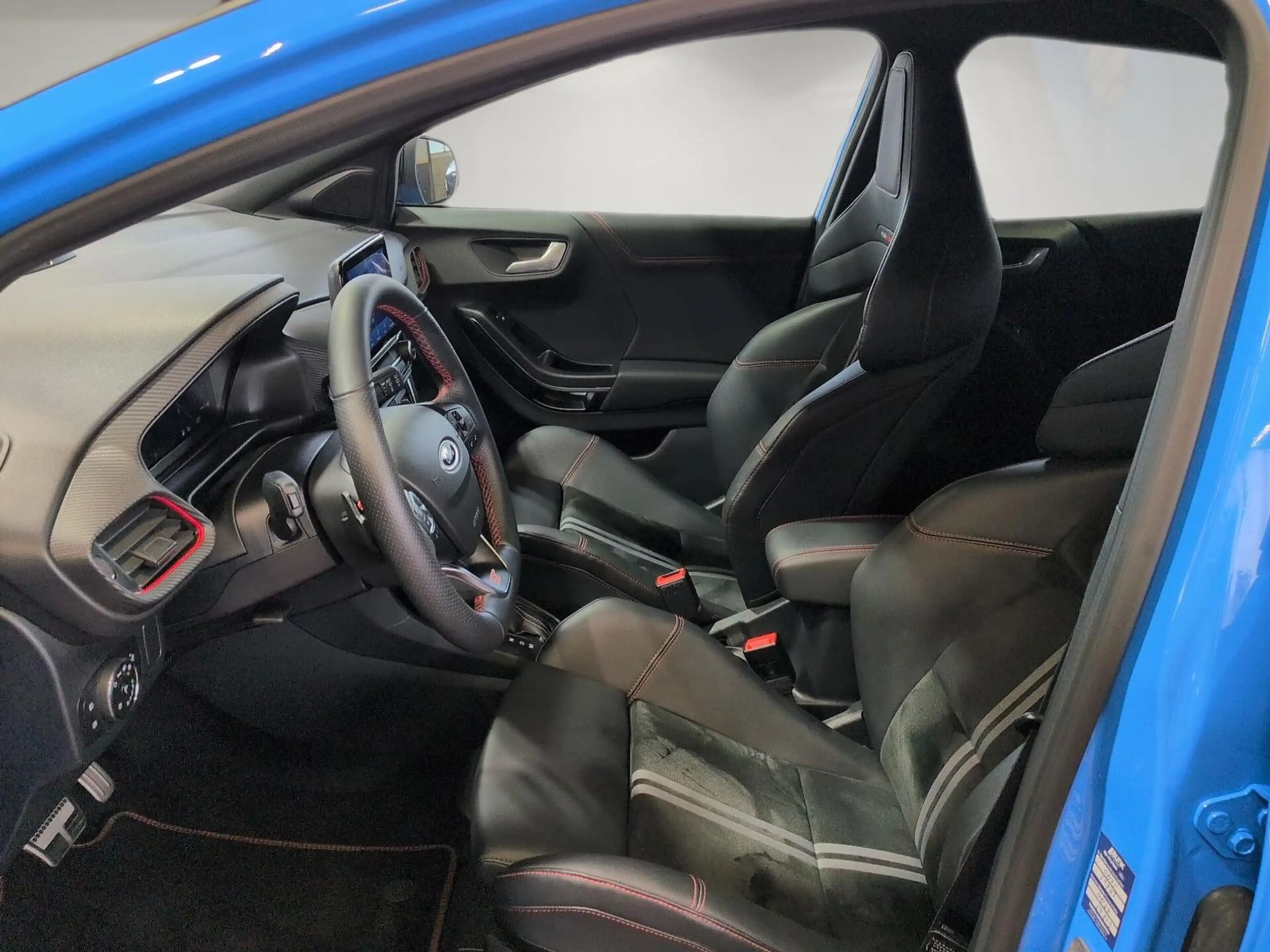 Ford Puma ST-Line X 1.0 / Body-Styling-Paket / B&O — photo 7