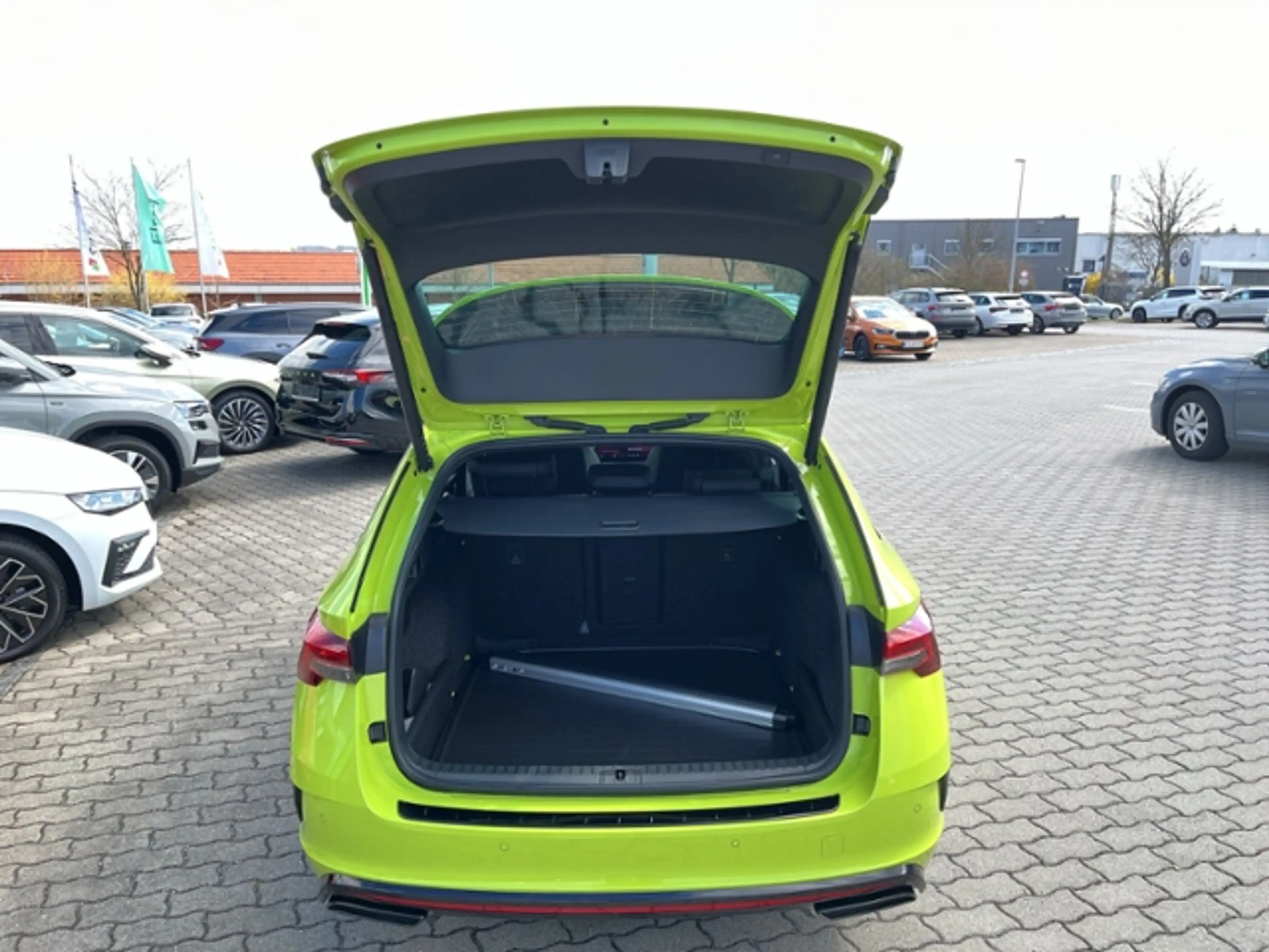 Skoda Octavia Combi 2.0 TSI RS PANO NAVI CANTON HUD Standhzg. — photo 9