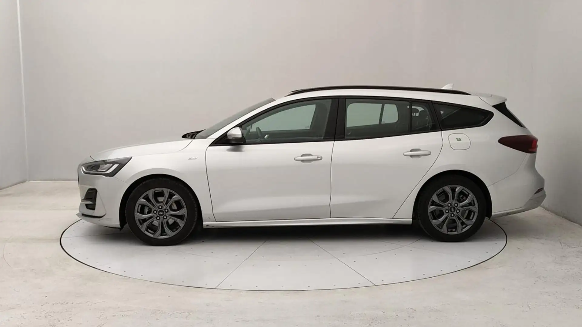 Ford Focus 1.0 ecoboost h ST-Line Design 125cv powershift Gris - 2