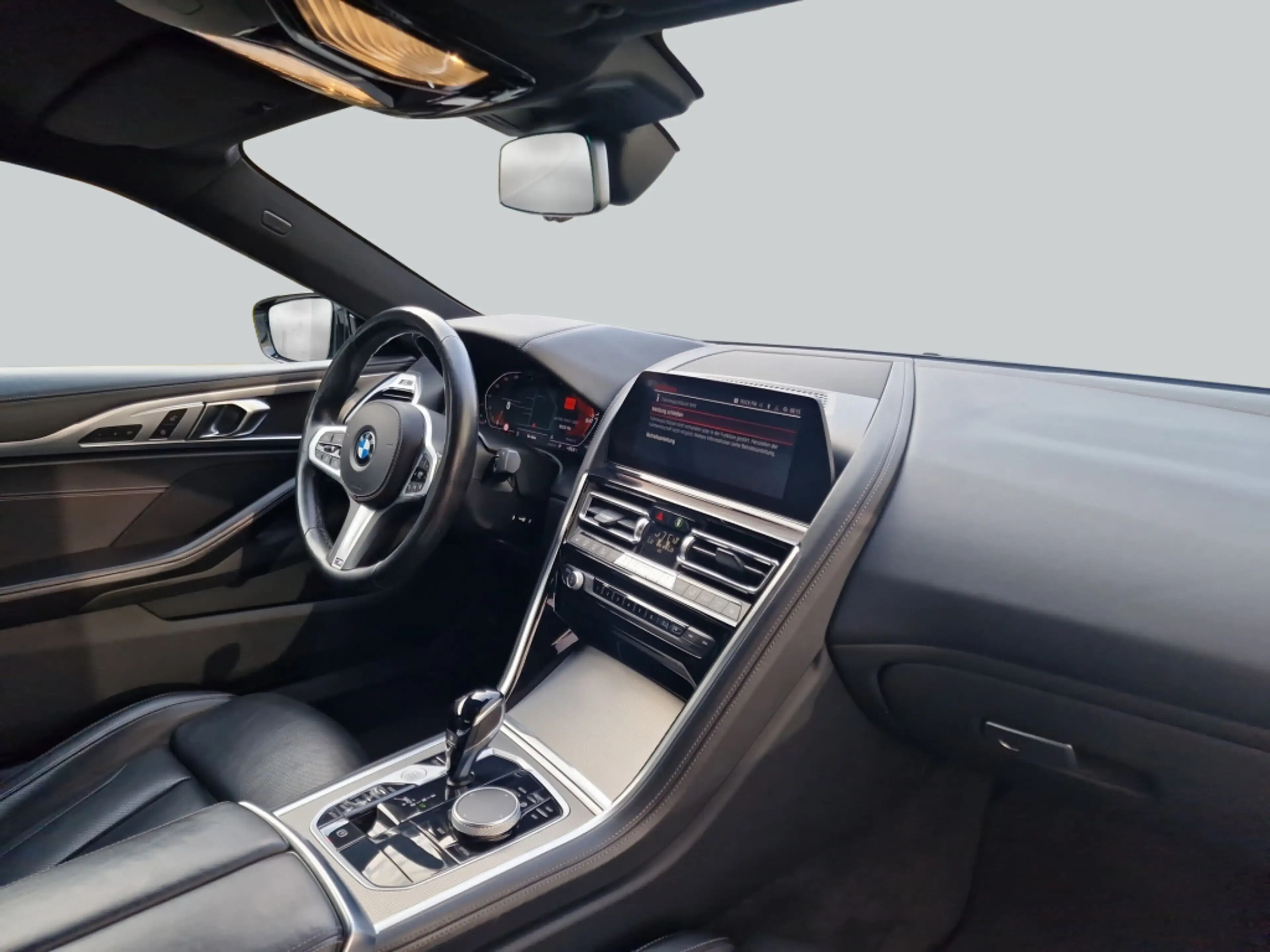 BMW 840 i M-Paket Laser Navi Soft-Close — photo 16