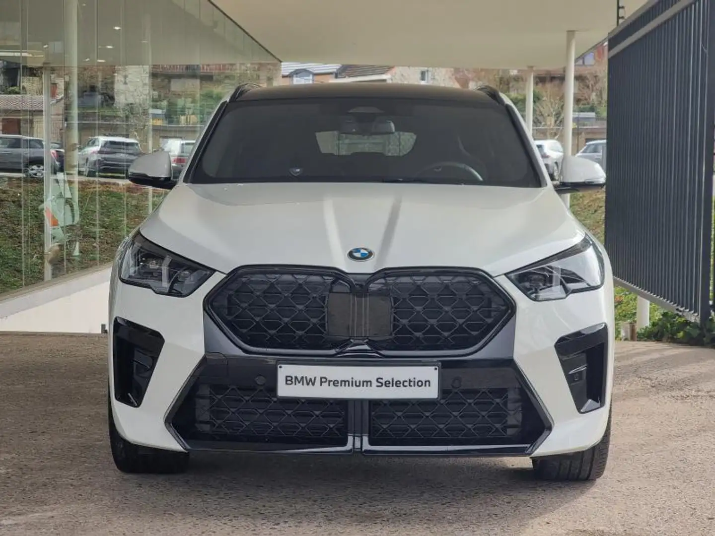 BMW X2 sDrive 20i M Sport Weiß - 2