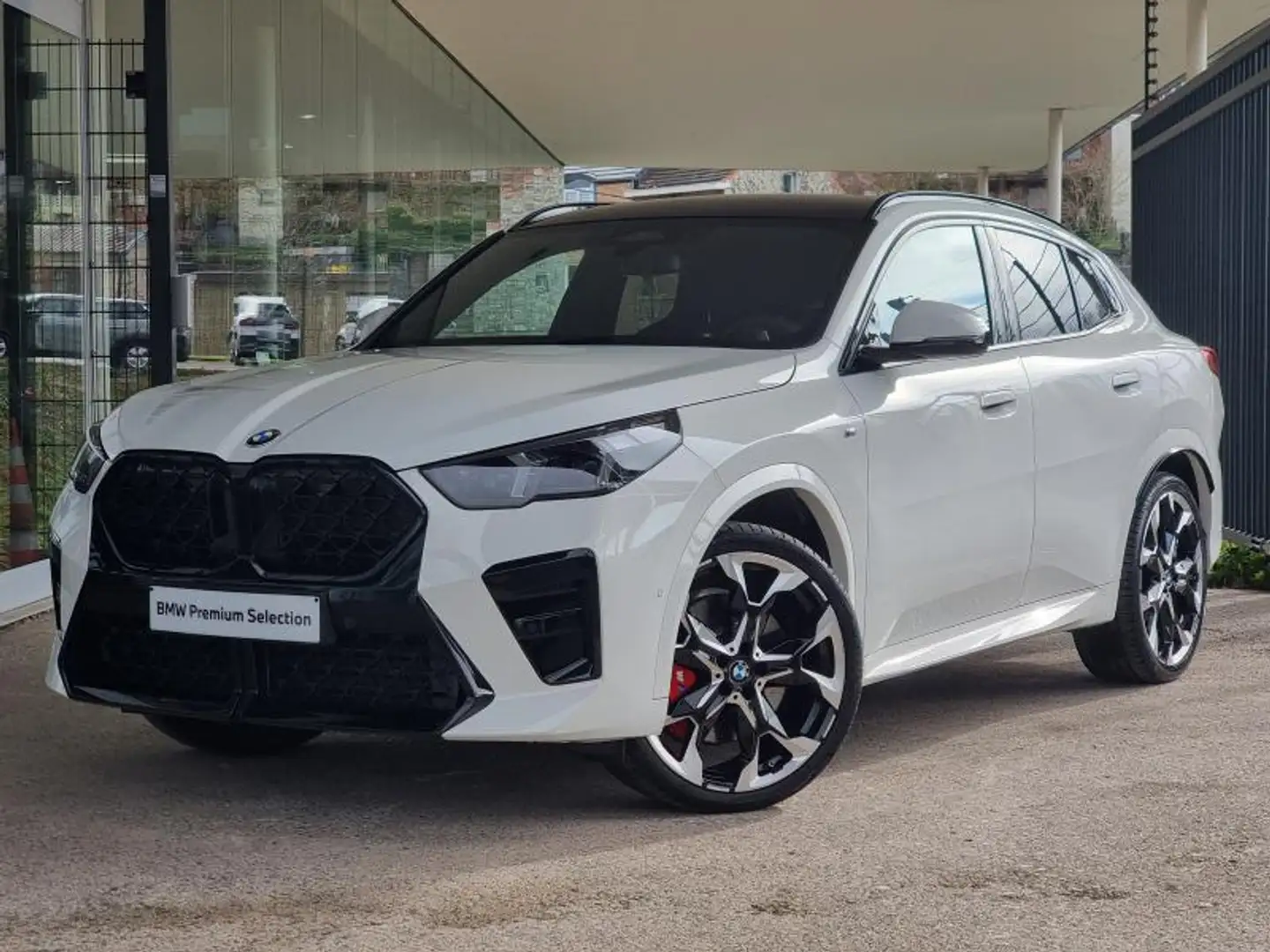 BMW X2 sDrive 20i M Sport Weiß - 1