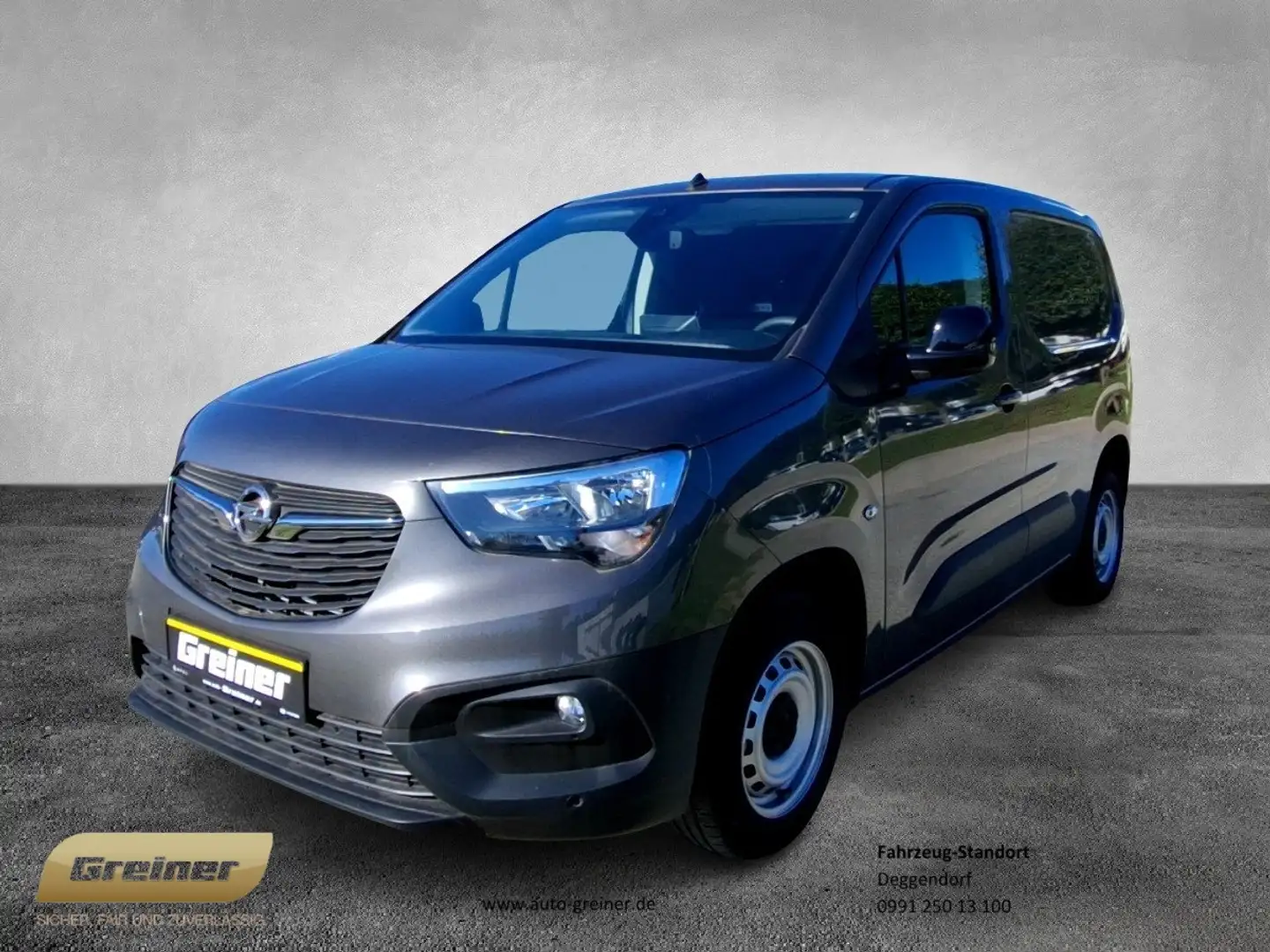 Opel Combo Cargo 1.5 Diesel KlimaA*Navi*SHZ*2xKlima Grijs - 1