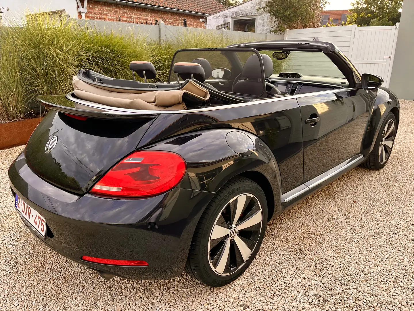 Volkswagen Beetle Cabriolet 2.0 TSI Sport - 1