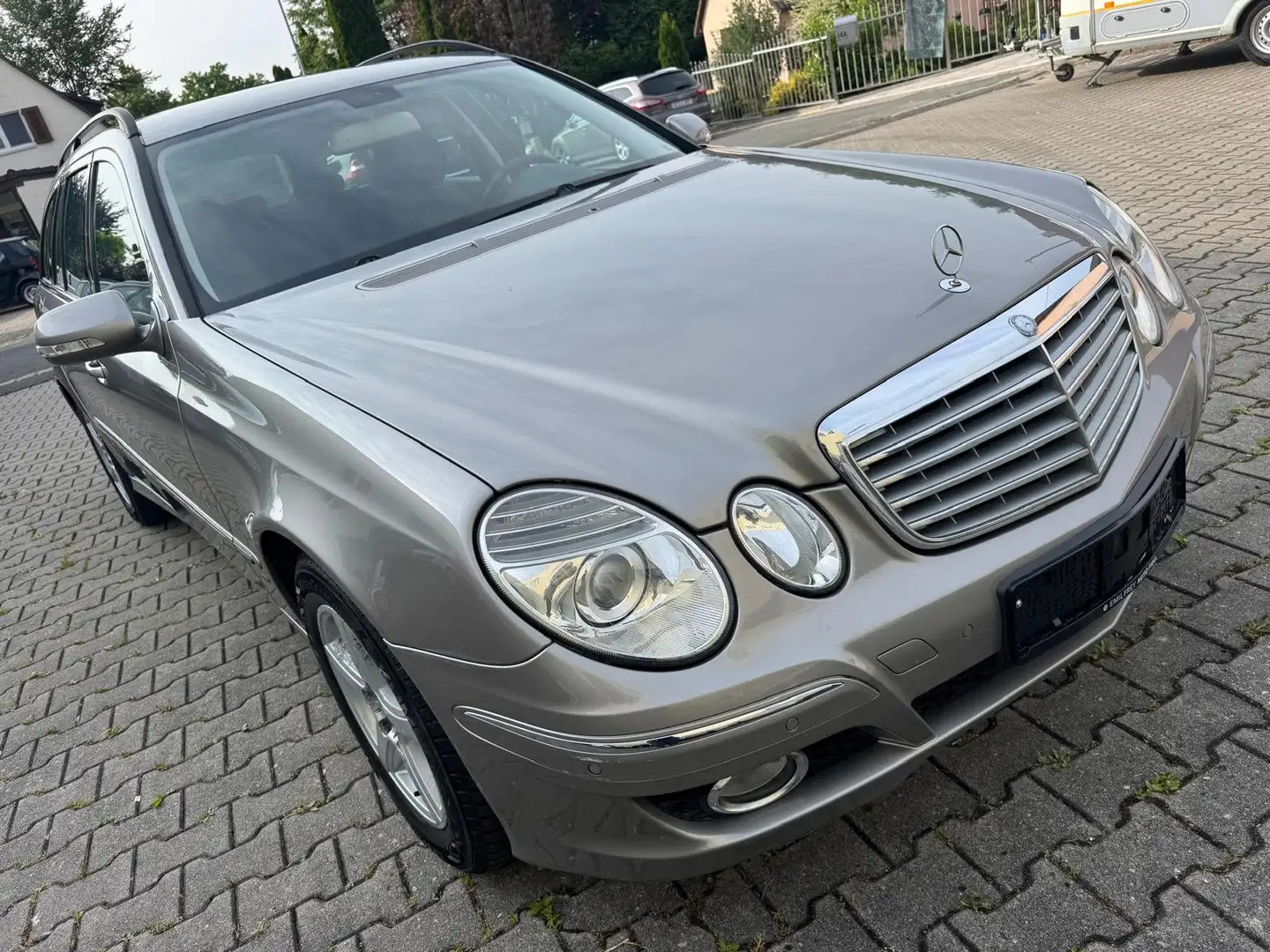 Mercedes-Benz E 220 E 220 T CDI (211.208) Gris - 1