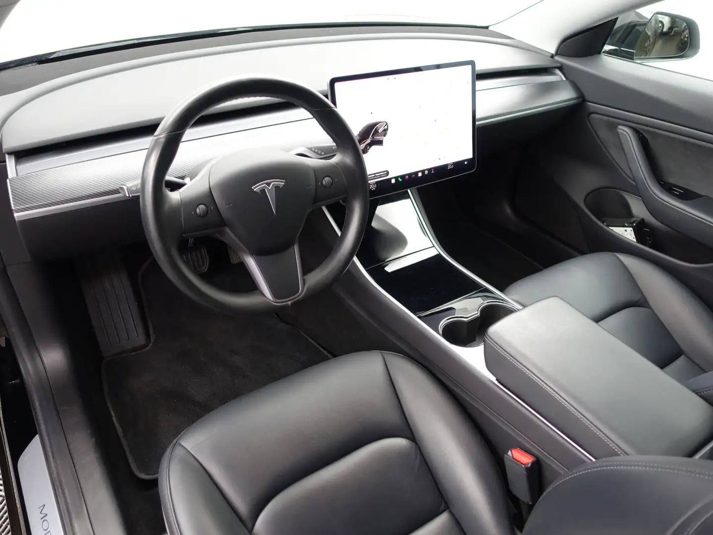Tesla Model 3 Long Range Performance Edition- Carbon Interieur A Vert - 2