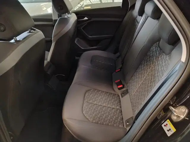 Audi A1 view 12