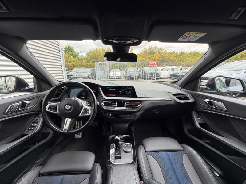 BMW 118 i M Sport AHK LED Teilleder — photo 10