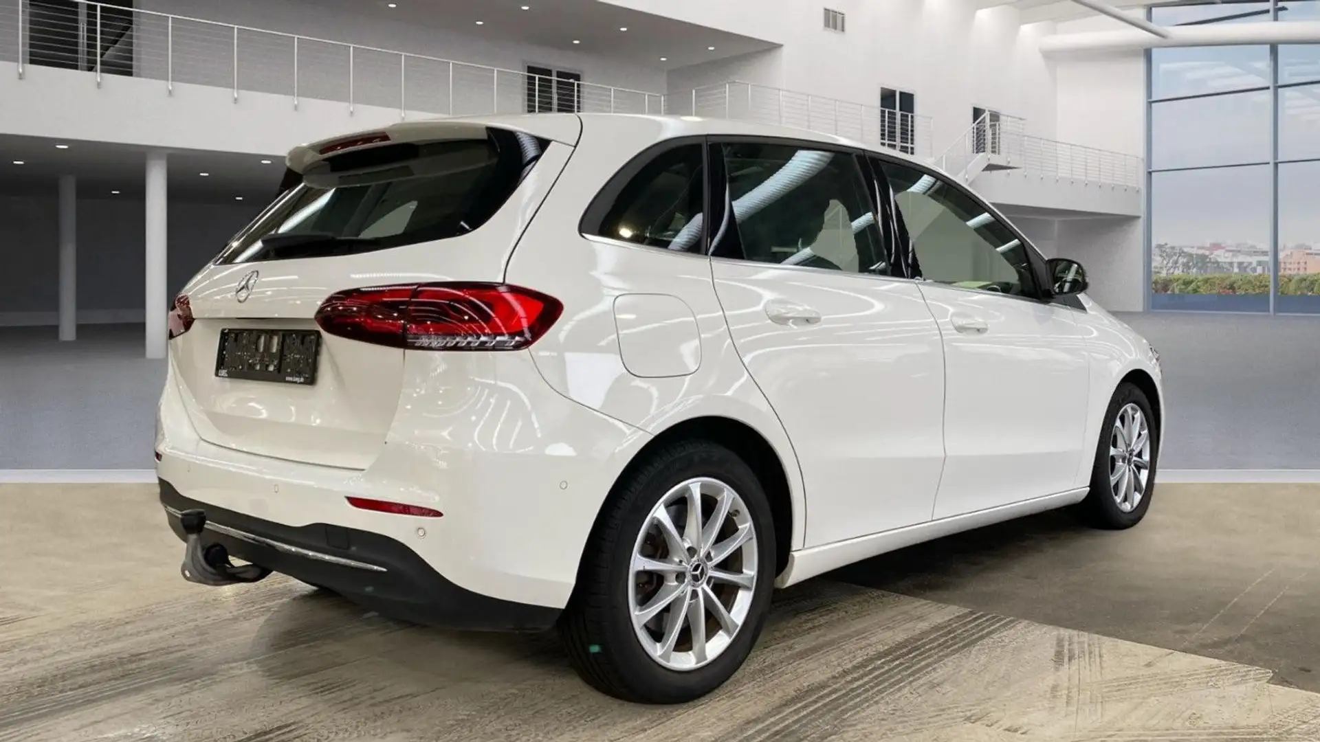 Mercedes-Benz B 250 e AHK*Kamera*Pano*BelüSitze*VollLeder*Soun Blanc - 2