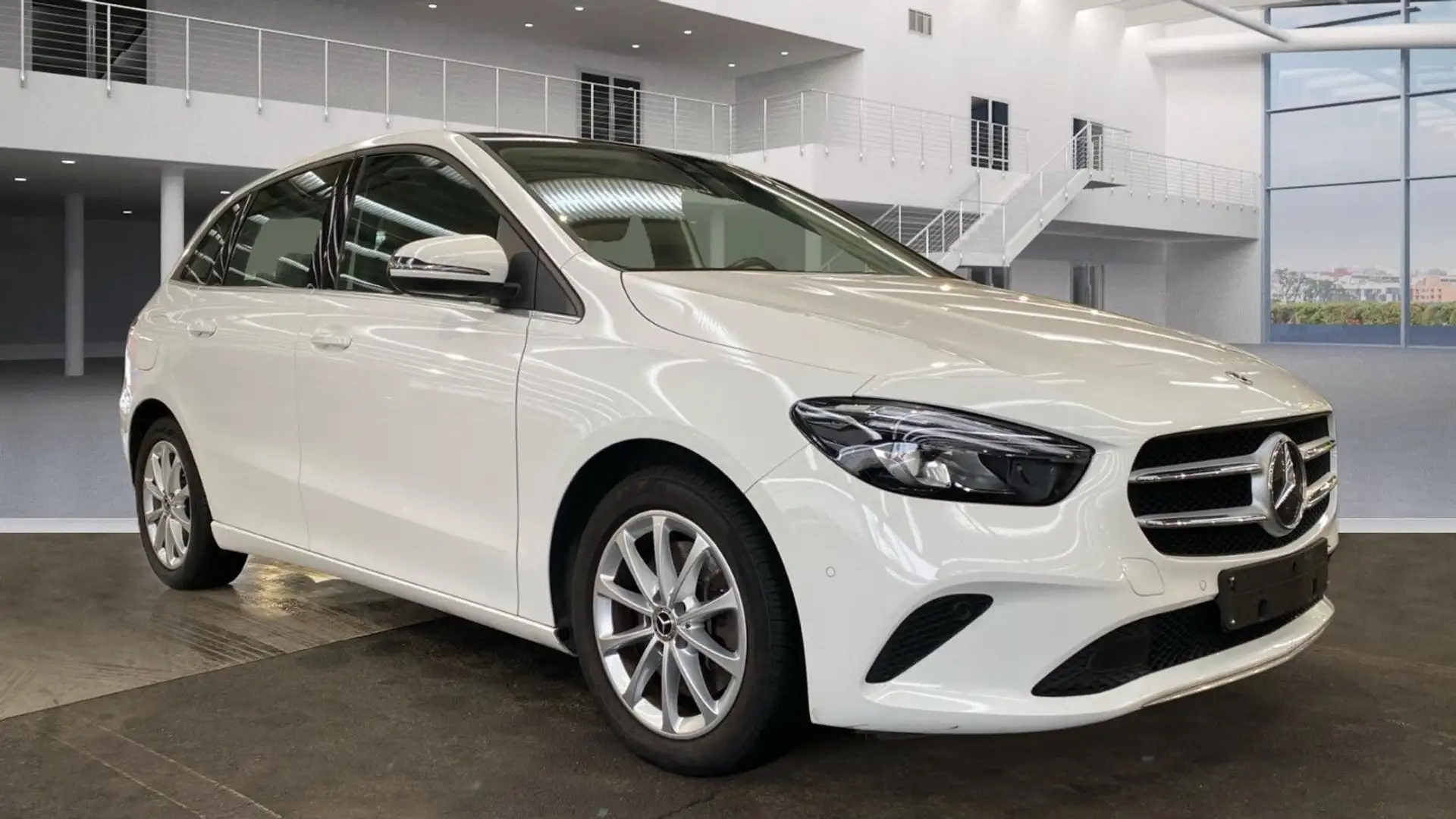Mercedes-Benz B 250 e AHK*Kamera*Pano*BelüSitze*VollLeder*Soun Blanc - 1