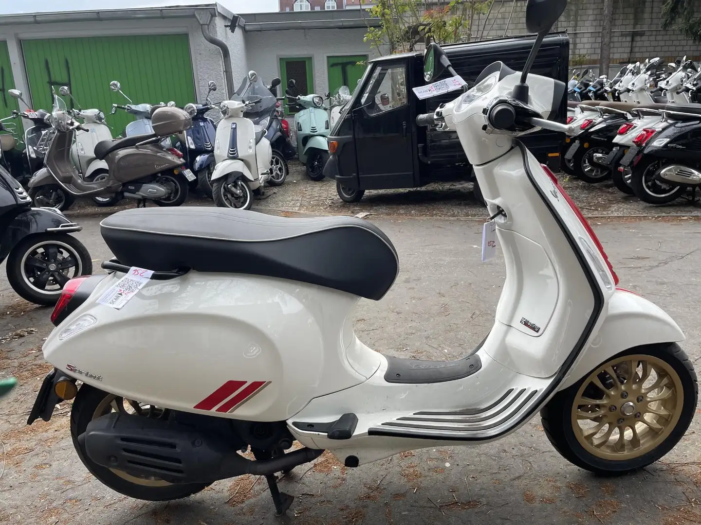 Vespa Sprint 50 Racing Sixties limitiert Biały - 2