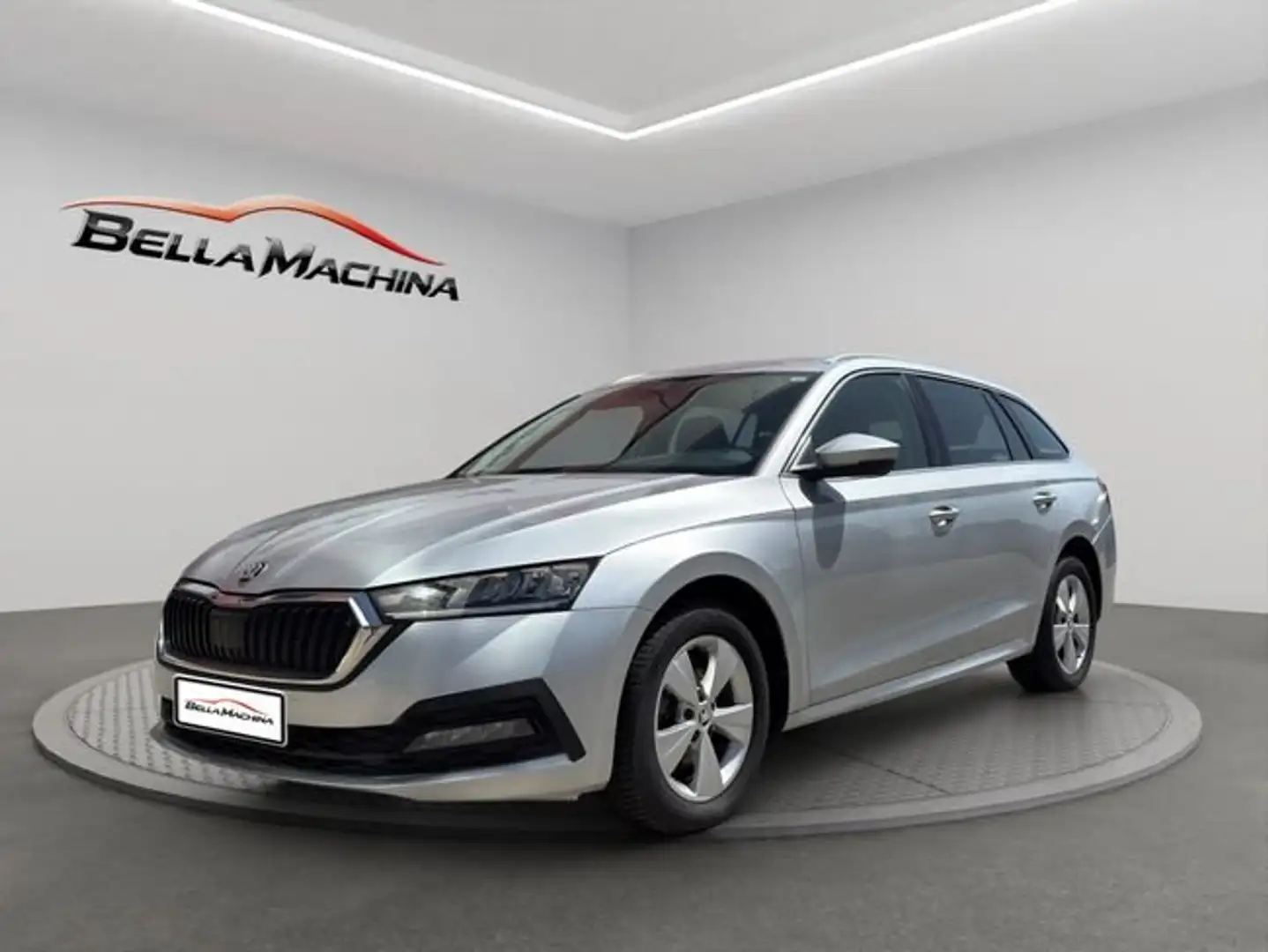 Skoda Octavia Combi 2.0TDI Ambition DSG 110kW Gris - 1