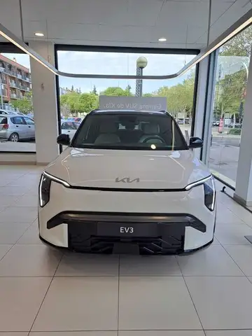 Kia EV3 GT-line Long Range
