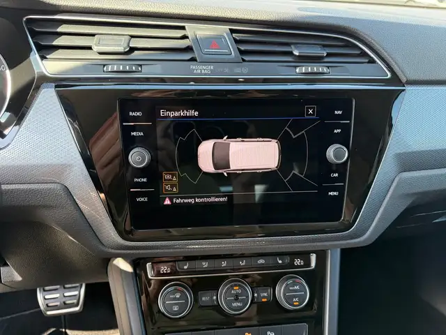 Volkswagen Touran view 13