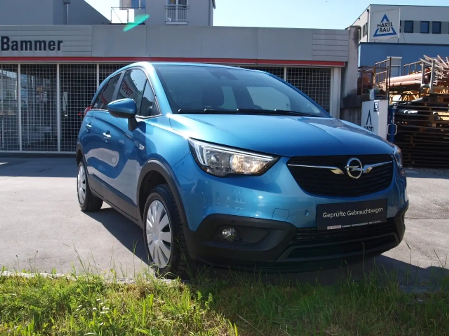 Opel Crossland X Opel Crossland X 1,6 CDTI BlueInjection Editon plava - 1