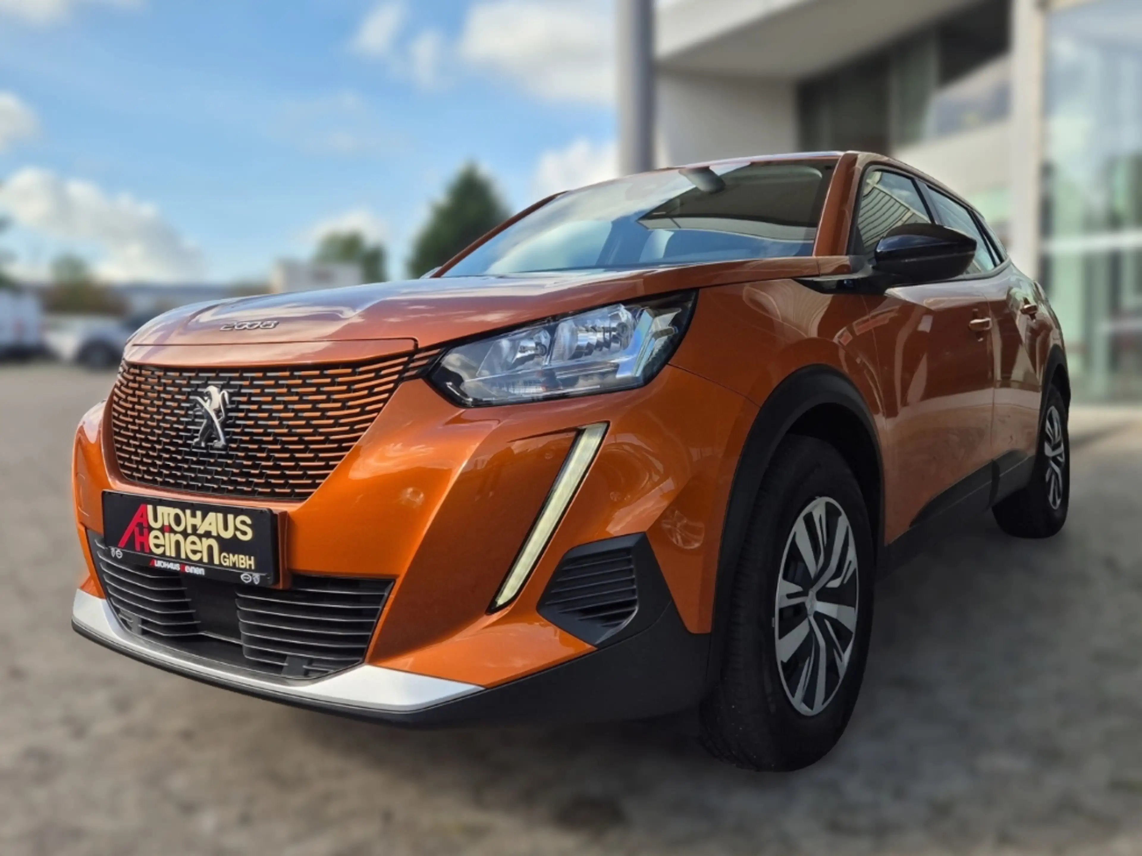 Peugeot 2008 e- Active Klimaautom Fahrerprofil DAB SHZ Spurhalt — photo 2