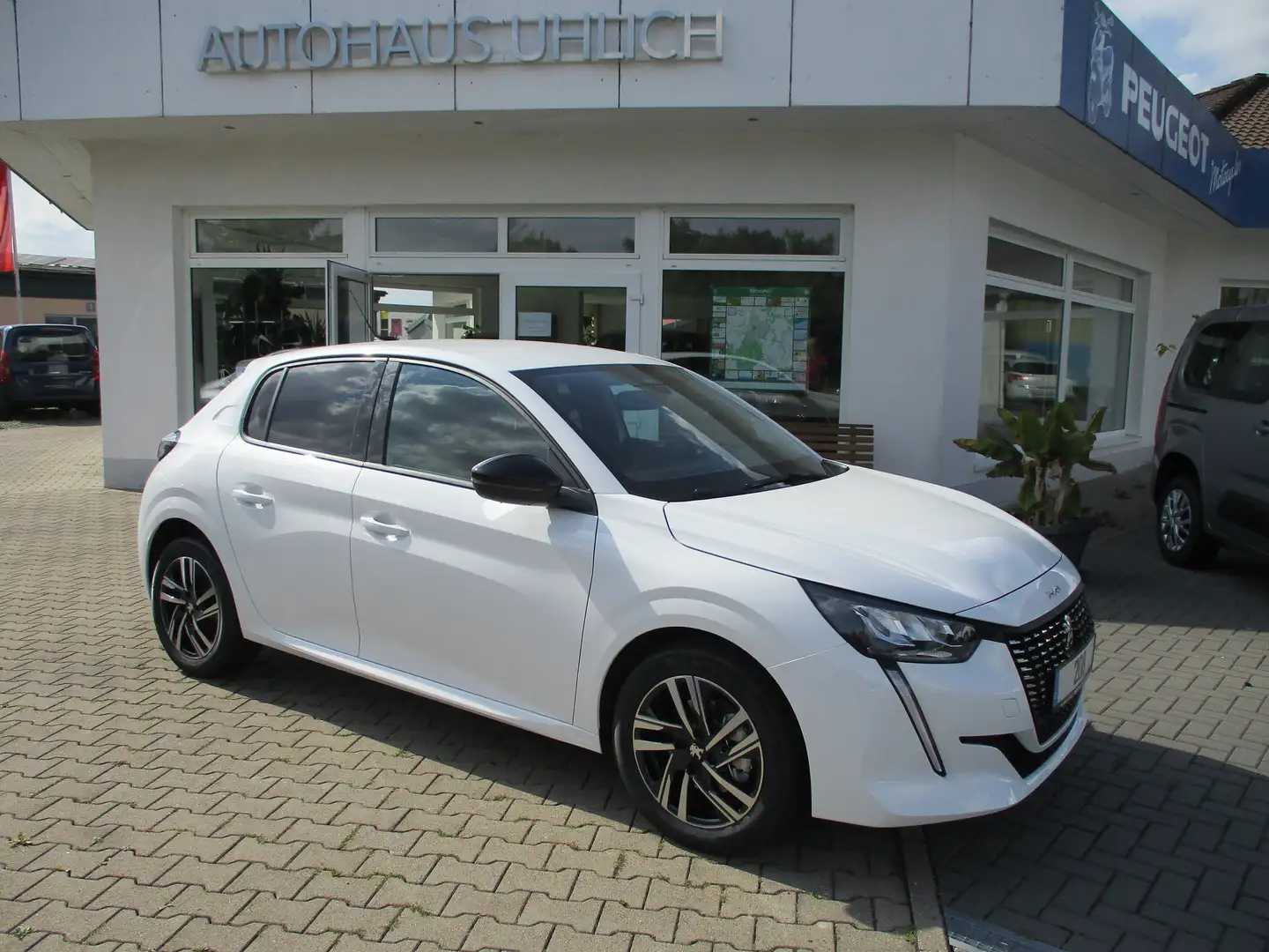 Peugeot 208 Allure PureTech 100 Blanc - 1
