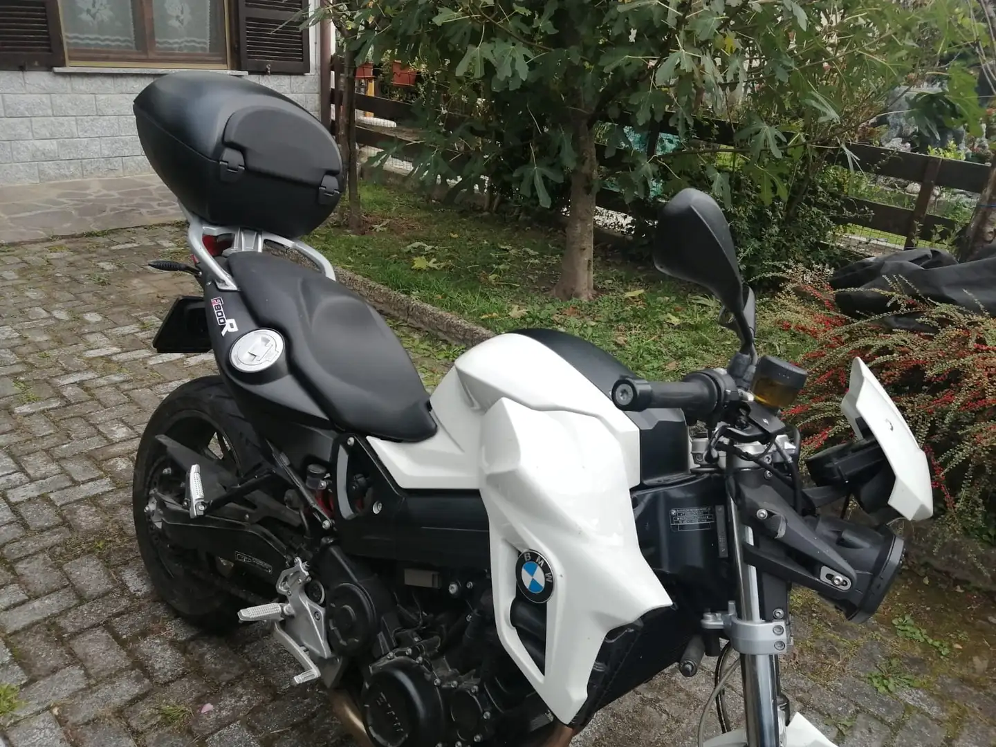 BMW F 800 R ABS Alb - 2