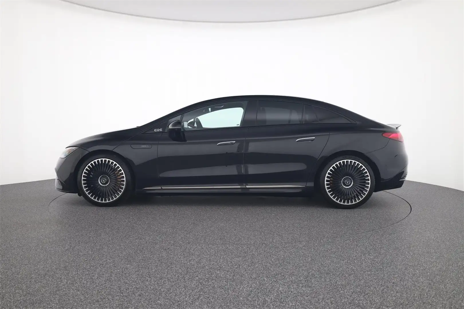 Mercedes-Benz EQE 53 AMG 4M+ Airmatic Head Up Burmester Keramikb Černá - 2