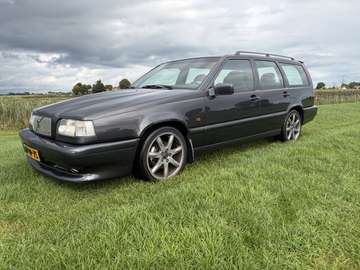 R T5 2.3Turbo