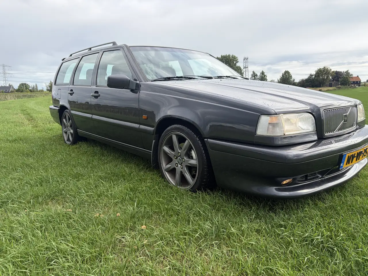 Volvo 850 R T5 2.3Turbo, foto 3