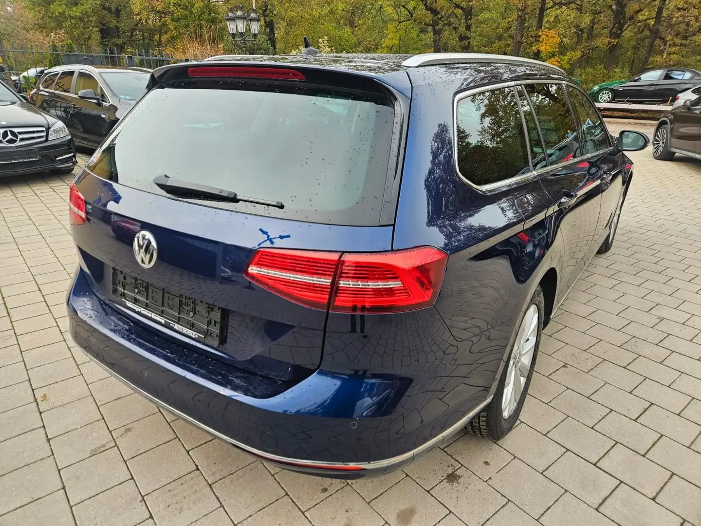 Volkswagen Passat Variant Highline BMT/Start-Stopp Blauw - 1