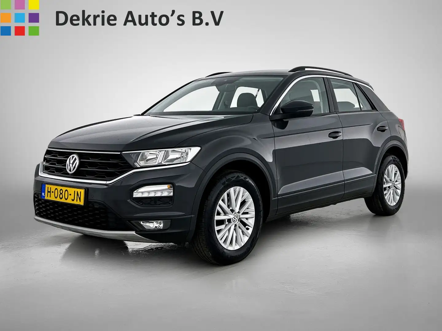 Volkswagen T-Roc 1.0 TSI Style / Navi / Adap-cruise / Trekhaak / Ro Grijs - 1