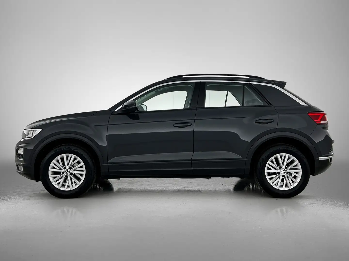 Volkswagen T-Roc 1.0 TSI Style / Navi / Adap-cruise / Trekhaak / Ro Grijs - 2