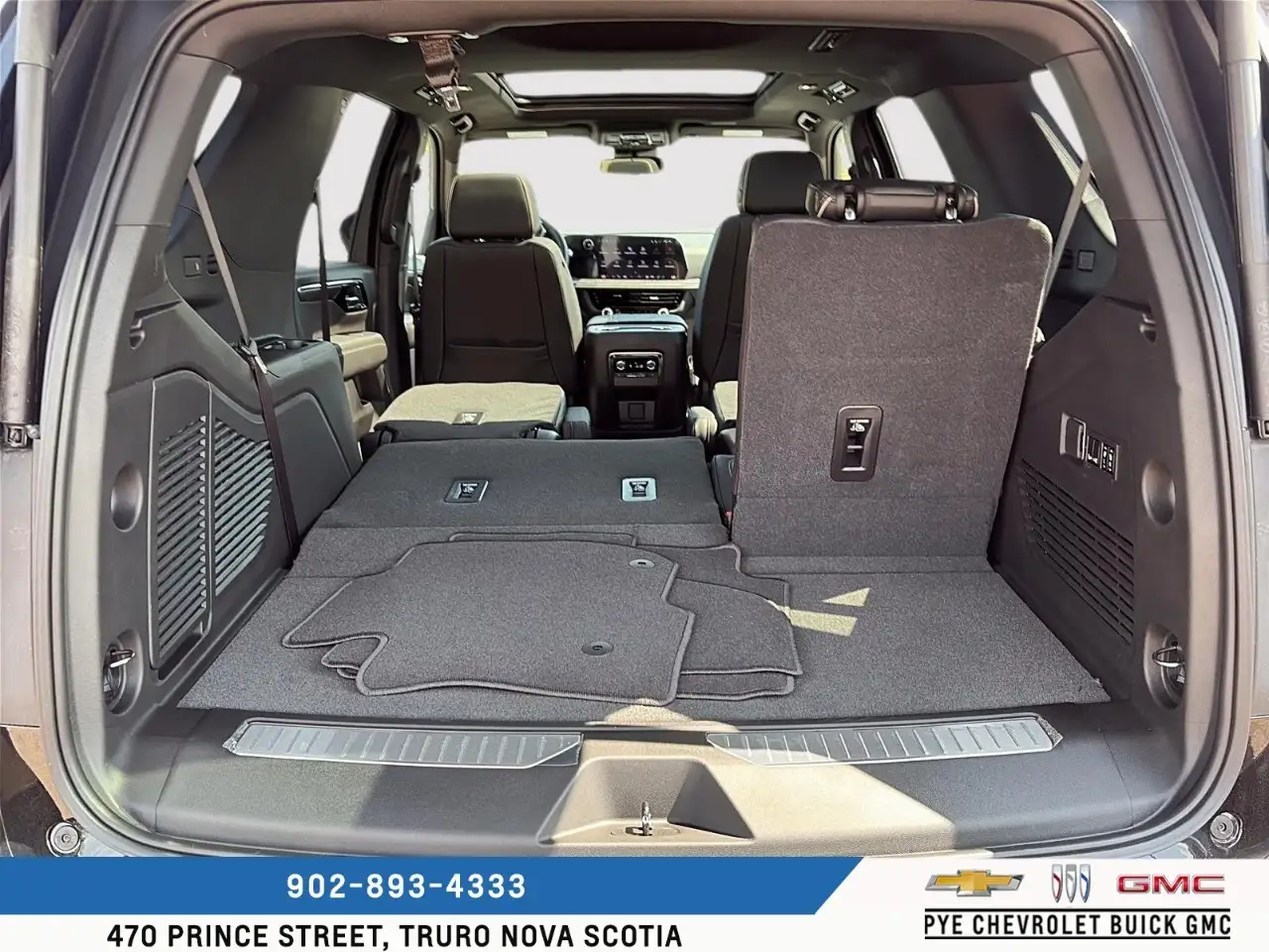 Chevrolet Tahoe снимка Chevrolet Tahoe