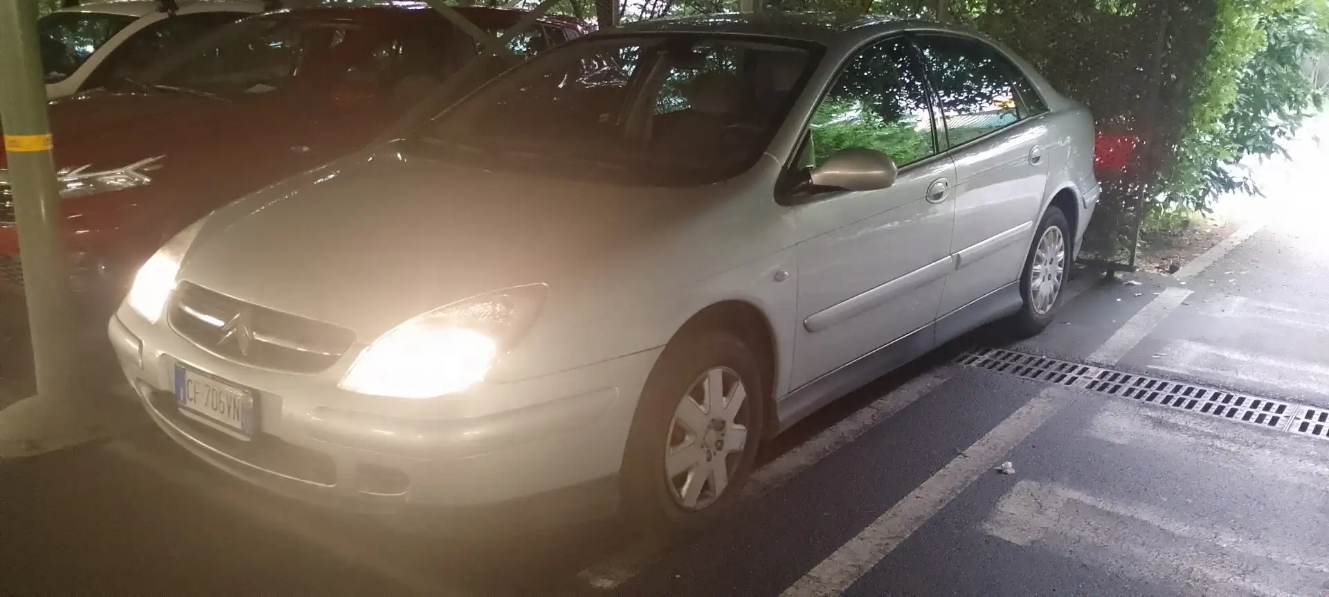 Citroen C5 1.8 16v Elegance - 1