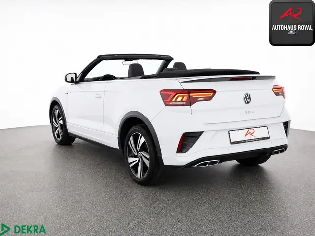 Volkswagen T-Roc view 3