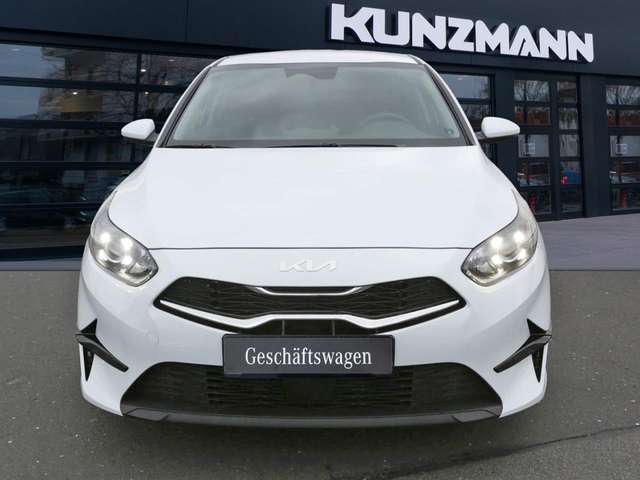 Kia Ceed / cee'd Ceed 1.5T DCT Vision Navi Komfort-plus-Paket ACC