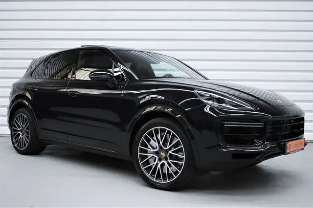 Porsche Cayenne Turbo+Totwinkel+Chrono+Soft Close+BOSE