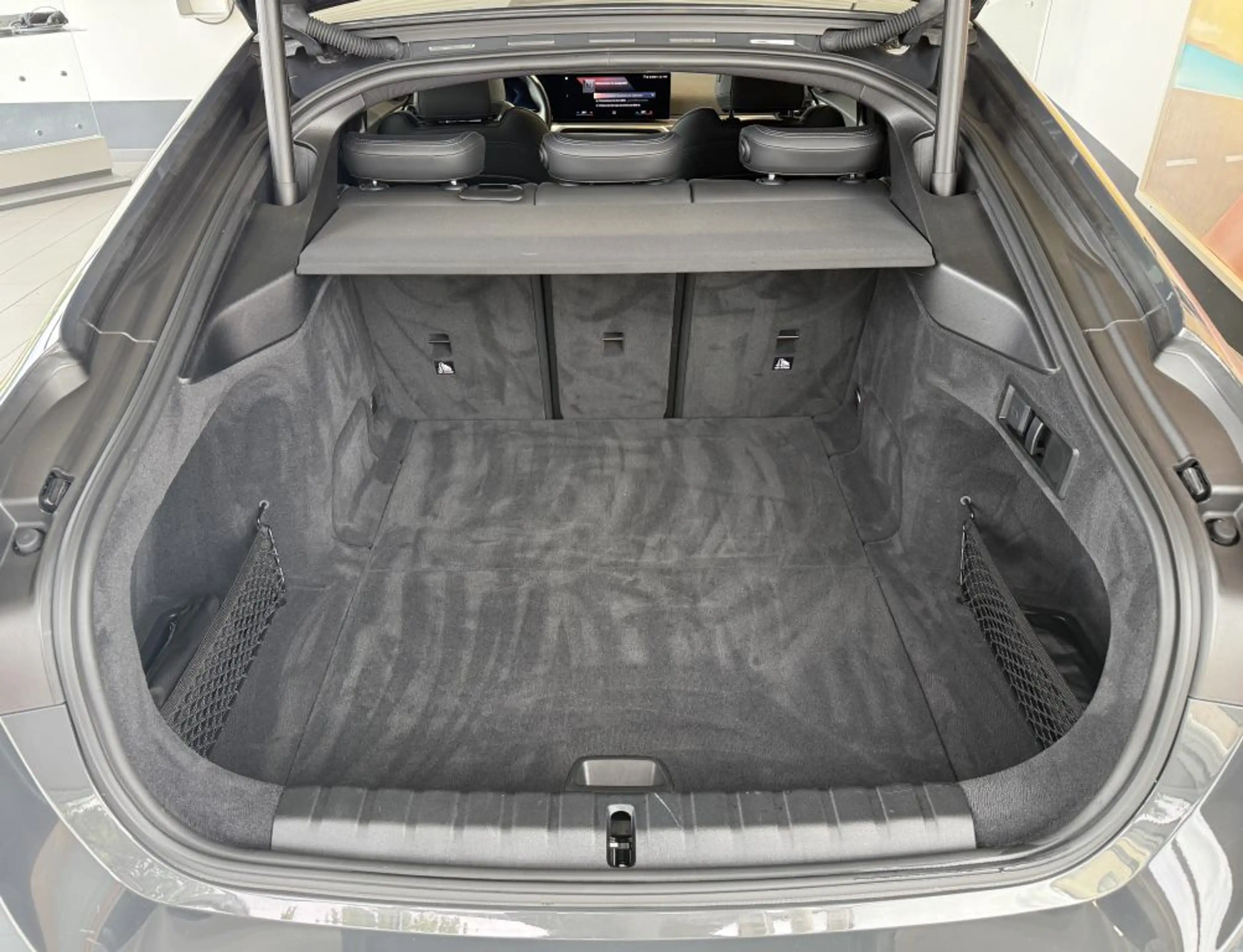 BMW i4 eDr.35 Gran Coupe M Sport M SPORT ACC+KOM+KAM+SD+S — photo 14