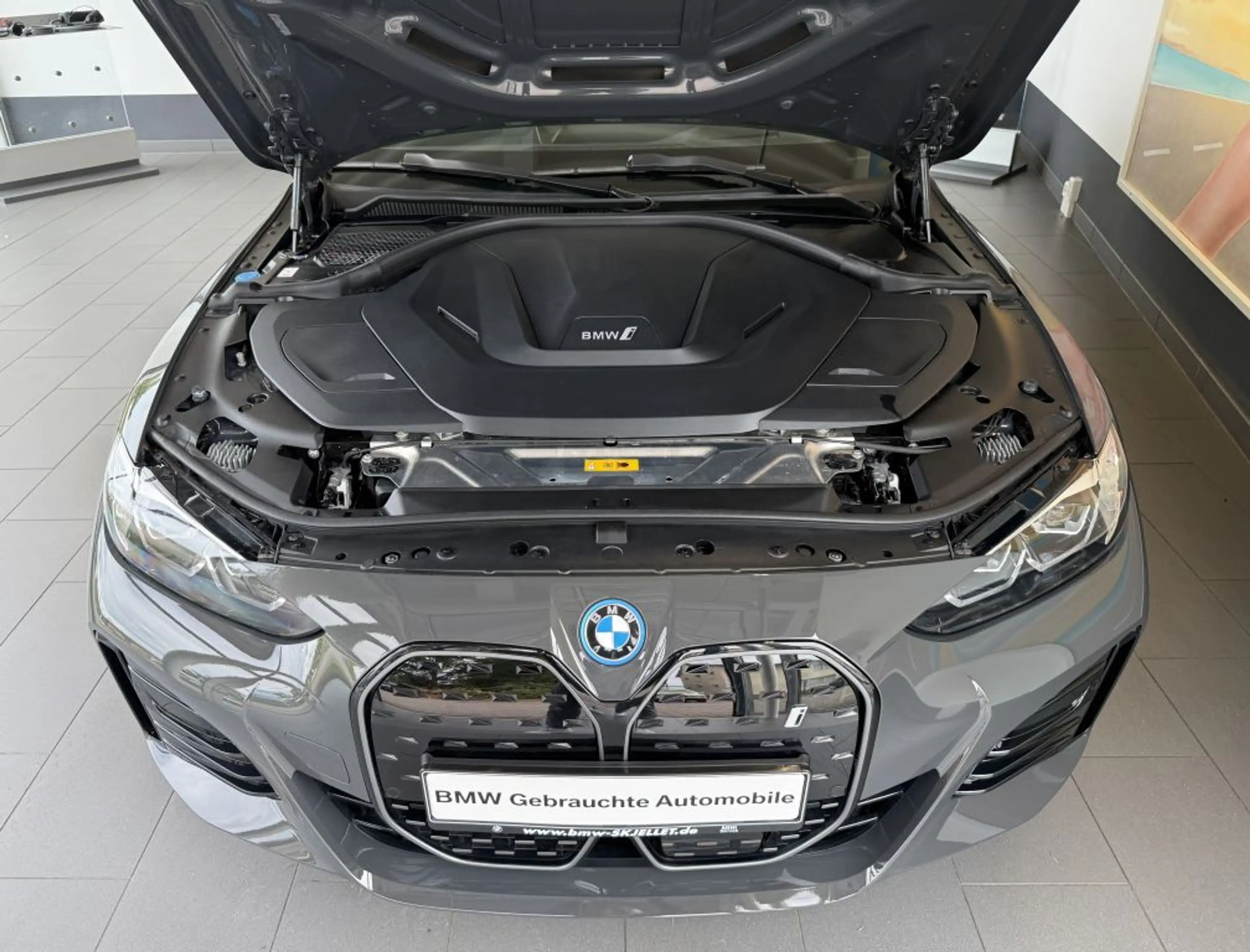 BMW i4 eDr.35 Gran Coupe M Sport M SPORT ACC+KOM+KAM+SD+S — photo 12