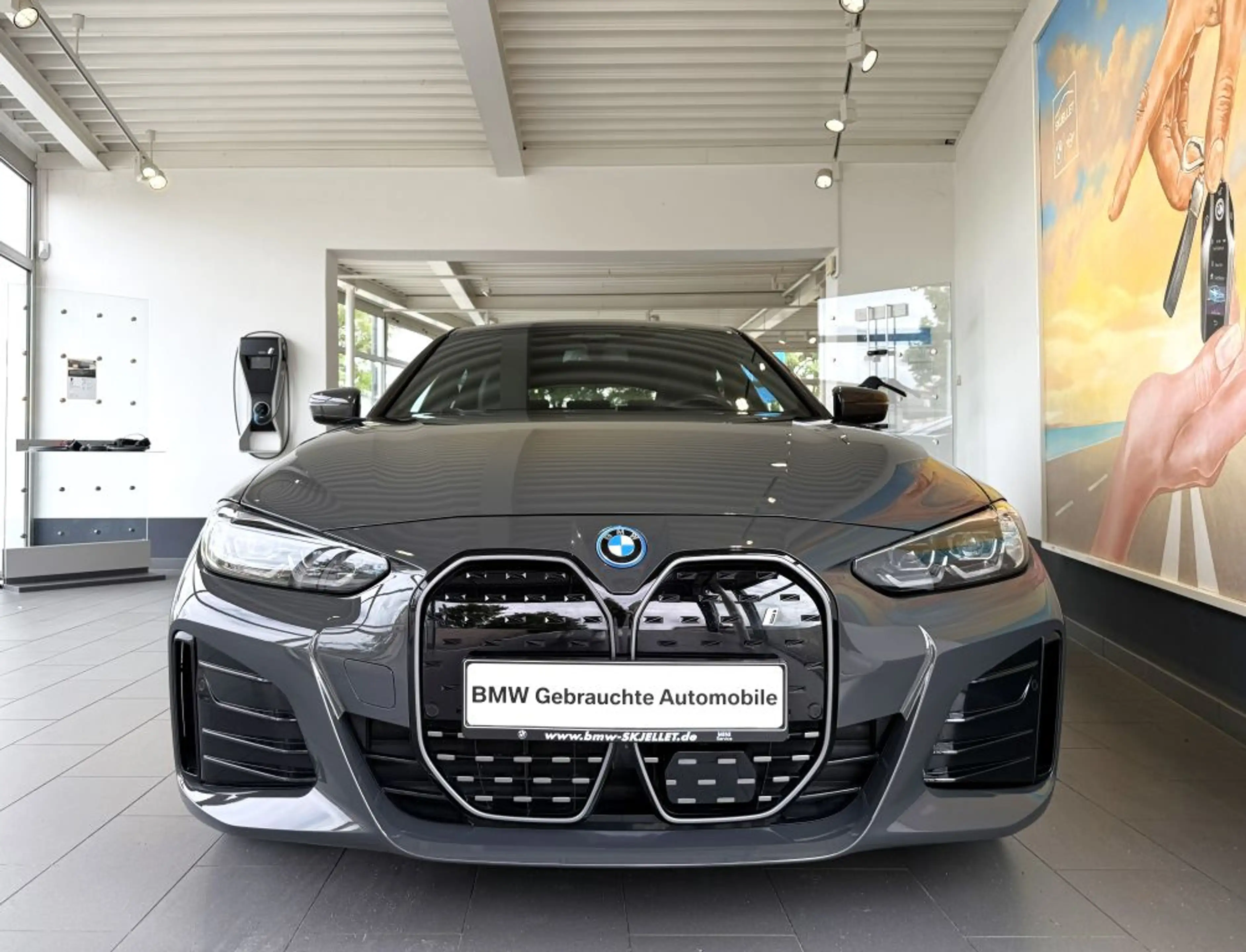 BMW i4 eDr.35 Gran Coupe M Sport M SPORT ACC+KOM+KAM+SD+S — photo 11