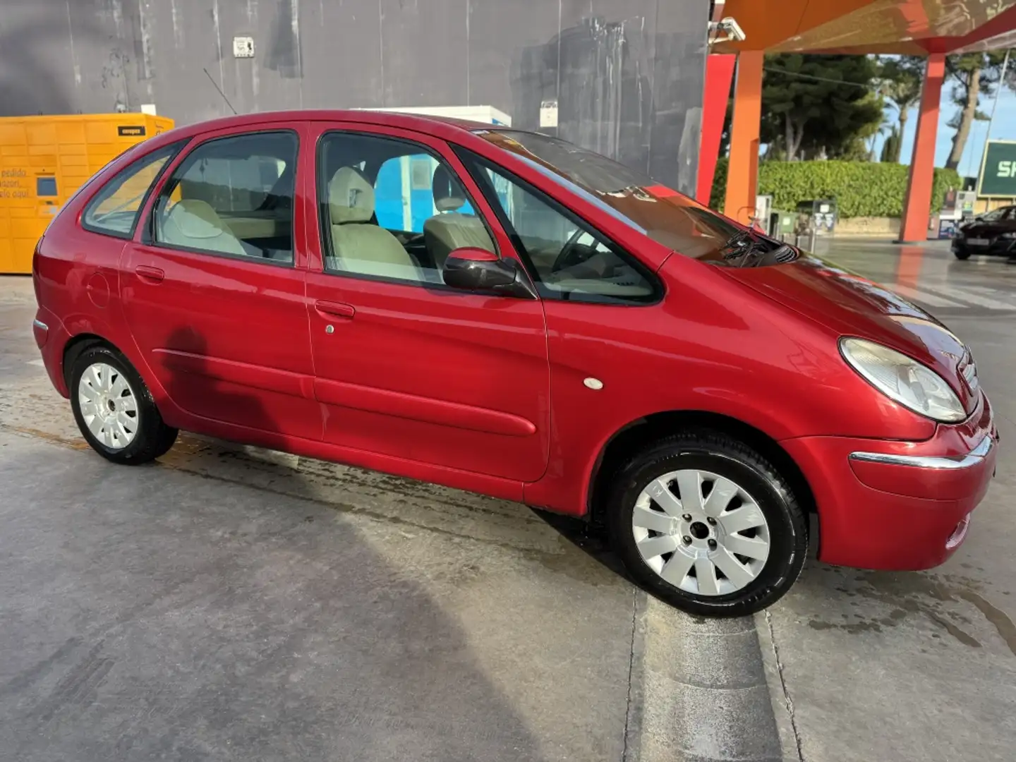 Citroen Xsara Picasso 1.6HDi SX Top 92 Lila - 2