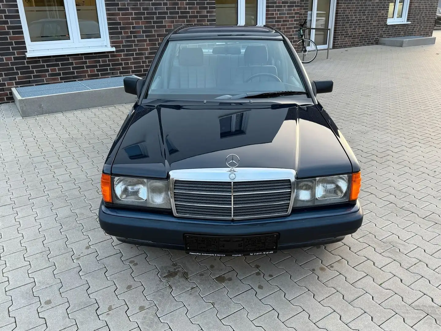 Mercedes-Benz 190 190+E+1.8 Kék - 1