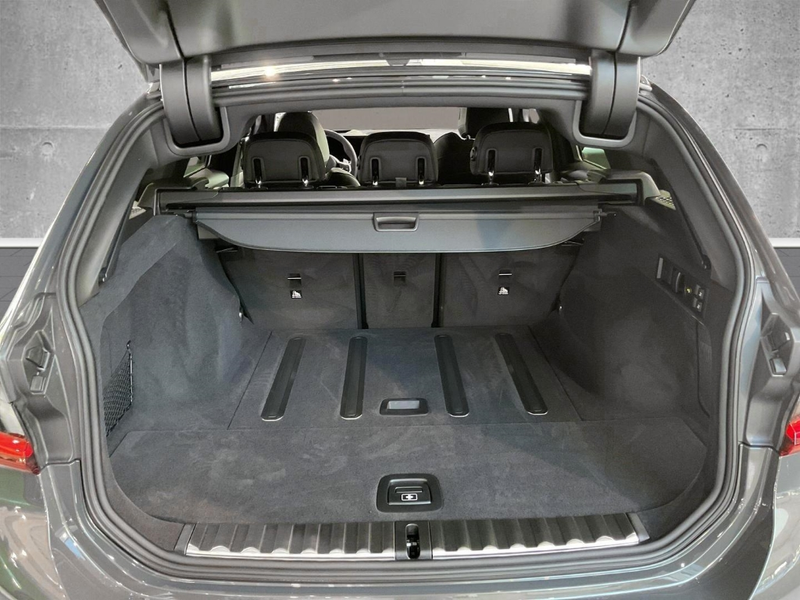 BMW 340 xDrive Touring Sportpaket AD StandHZG AHK-klappbar — photo 14