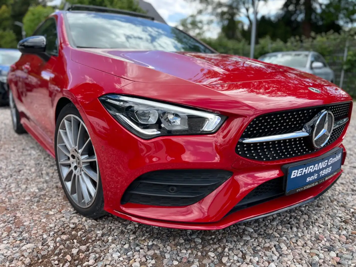 Mercedes-Benz CLA 180 CLA180 COUPÉ AMG NIGHT PAKET *PANORAMA*AMBIENTE* Rot - 2
