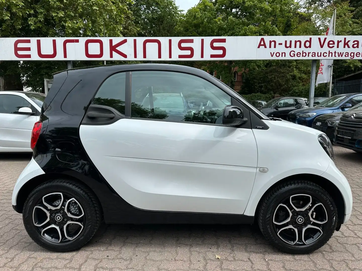 smart forTwo fortwo TWINAMIC prime PANO*NAVI*SHZ*PTS Schwarz - 1