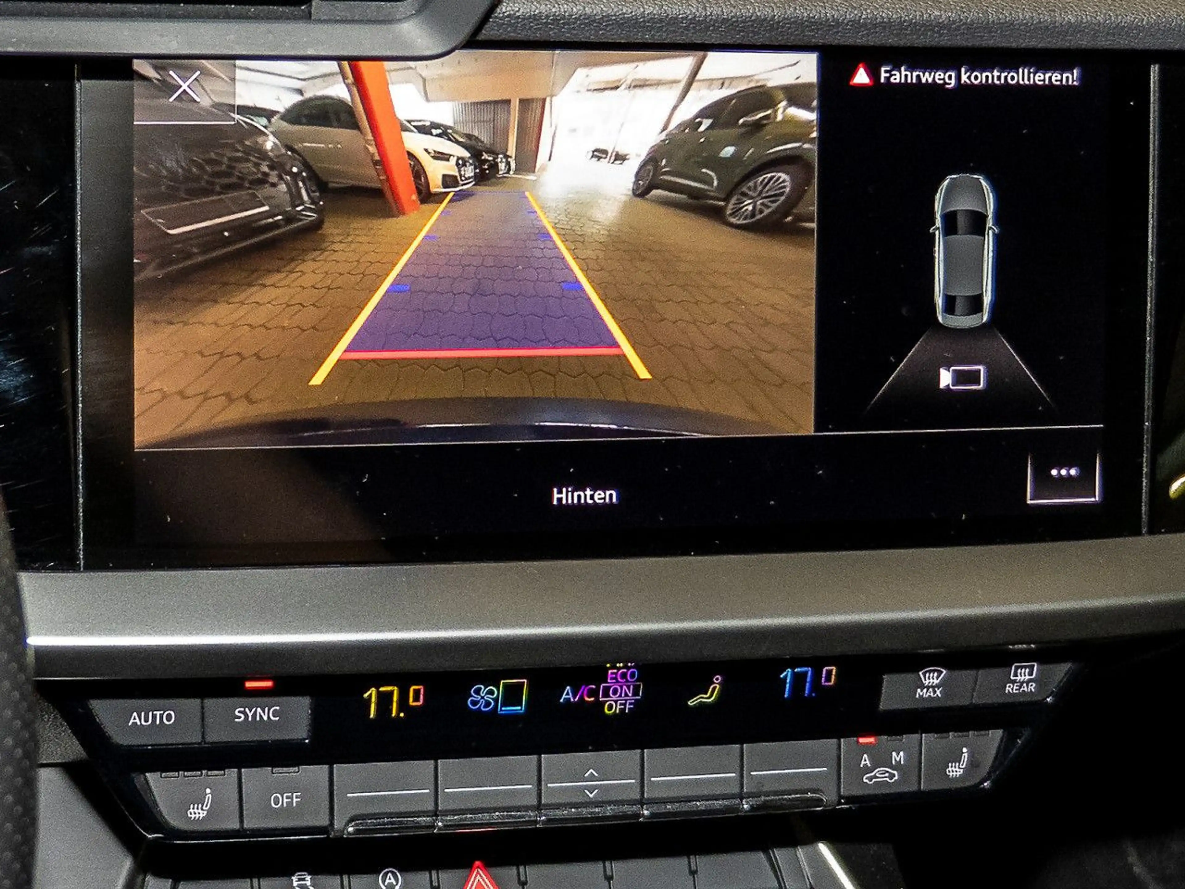 Audi A3 Lim 35 TDI advanced S line LED virtCo Kamera — photo 12