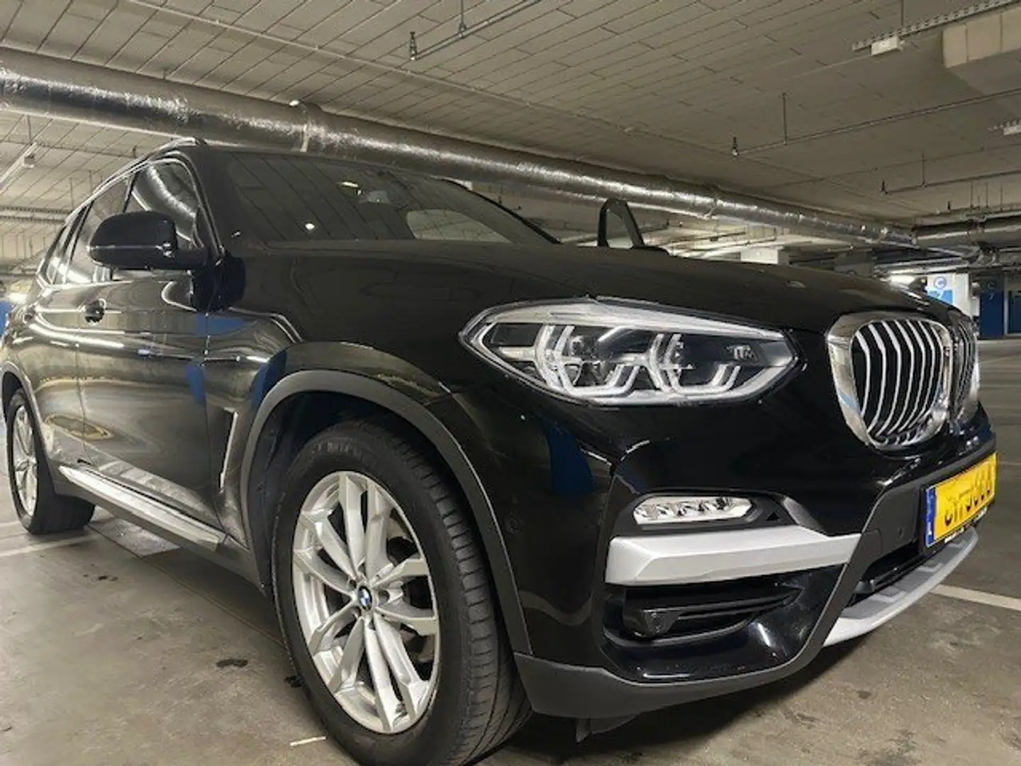 BMW X3 X3 xDrive20i Aut. xLine Noir - 1