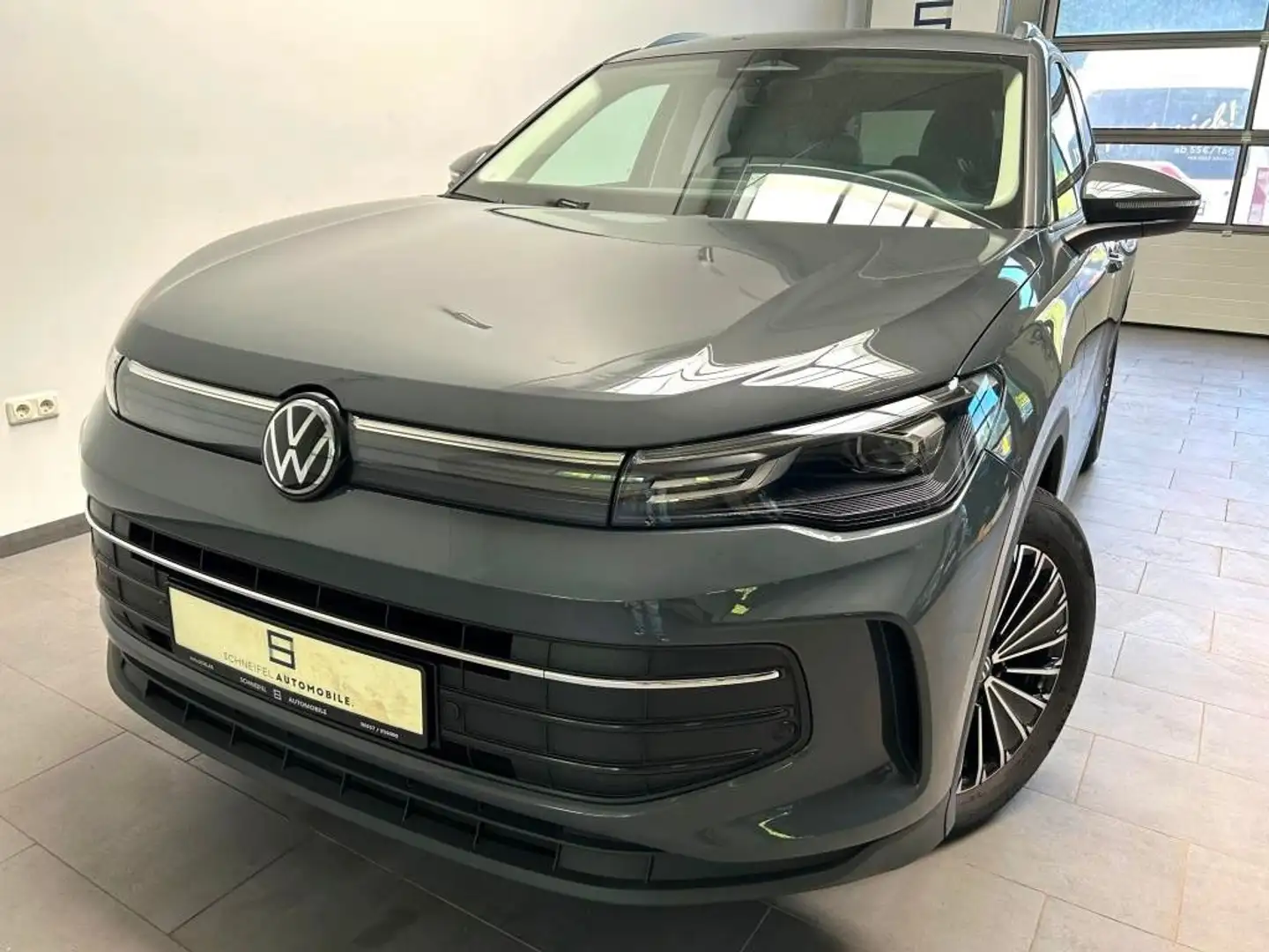 Volkswagen Tiguan 2.0 TDI 110 kW Life LED Sitzheizung Navig Grigio - 1