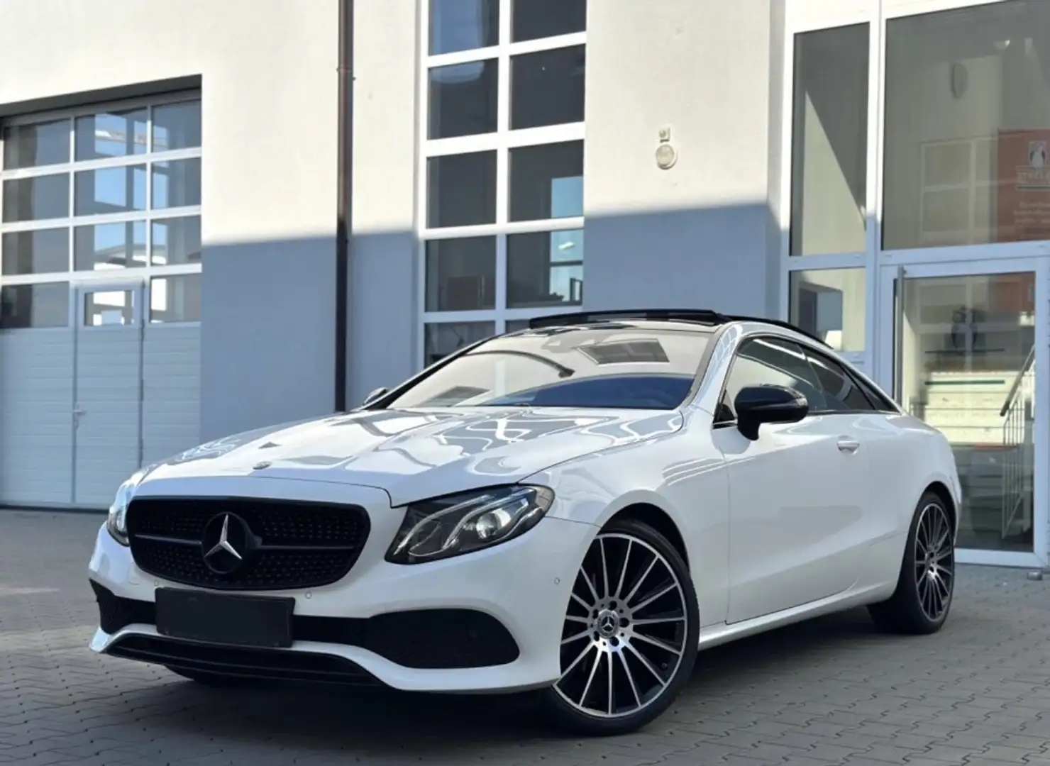 Mercedes-Benz E 220 - 2