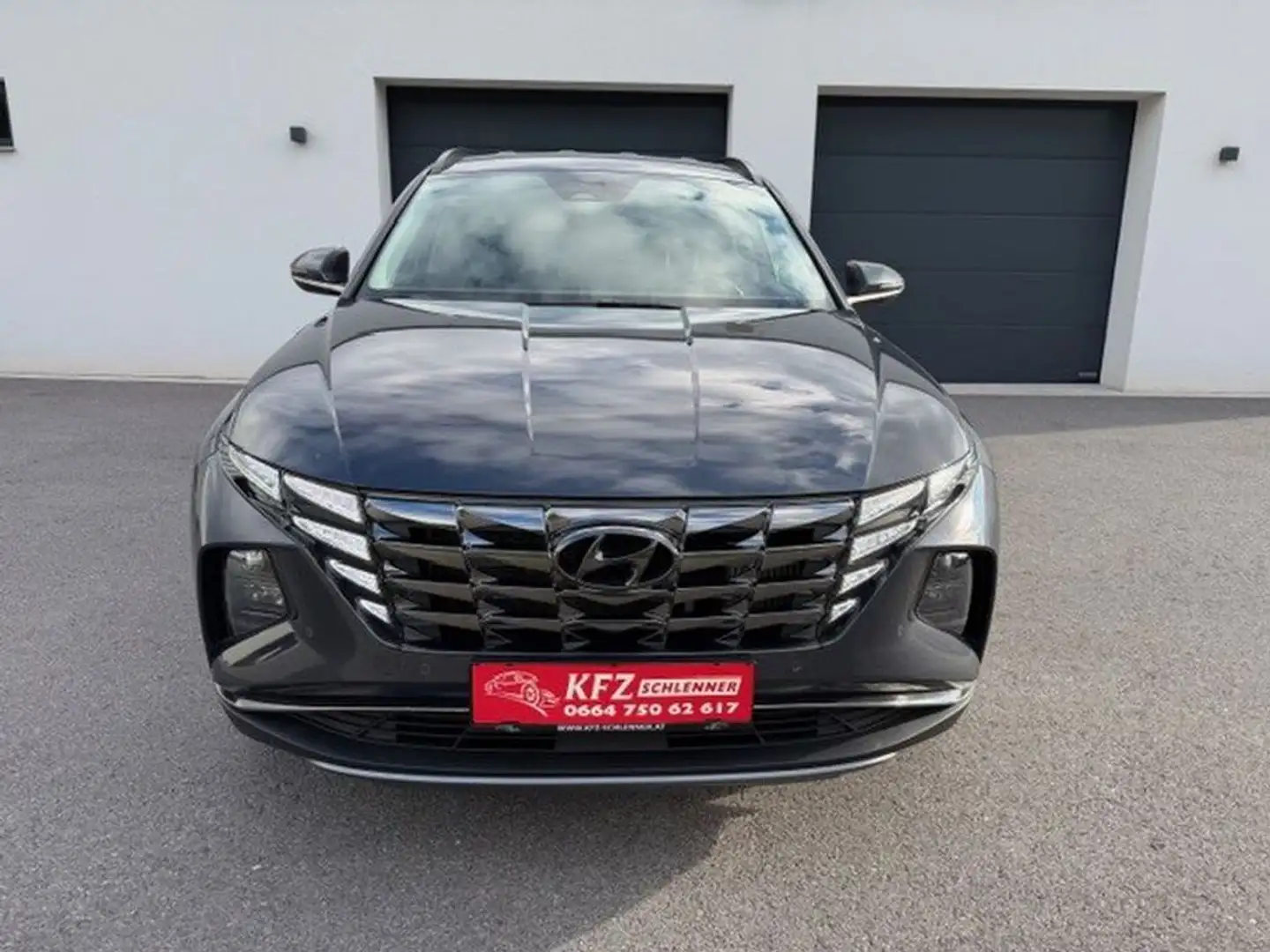 Hyundai TUCSON 1,6 CRDI 4WD Aut. 48V DCT/Navi/AHK Noir - 2