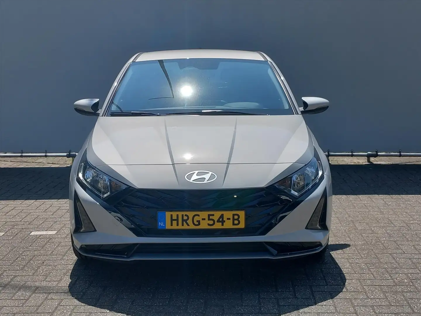 Hyundai i20 1.0 T-GDI MHEV 100pk Comfort | Demo Grijs - 2