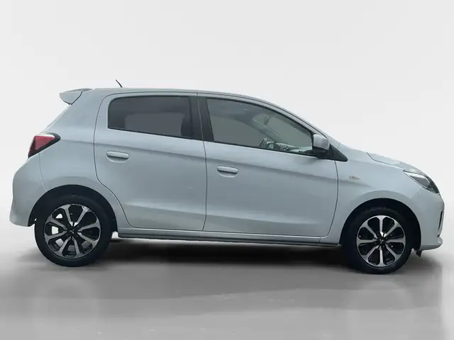 Mitsubishi Space Star view 6
