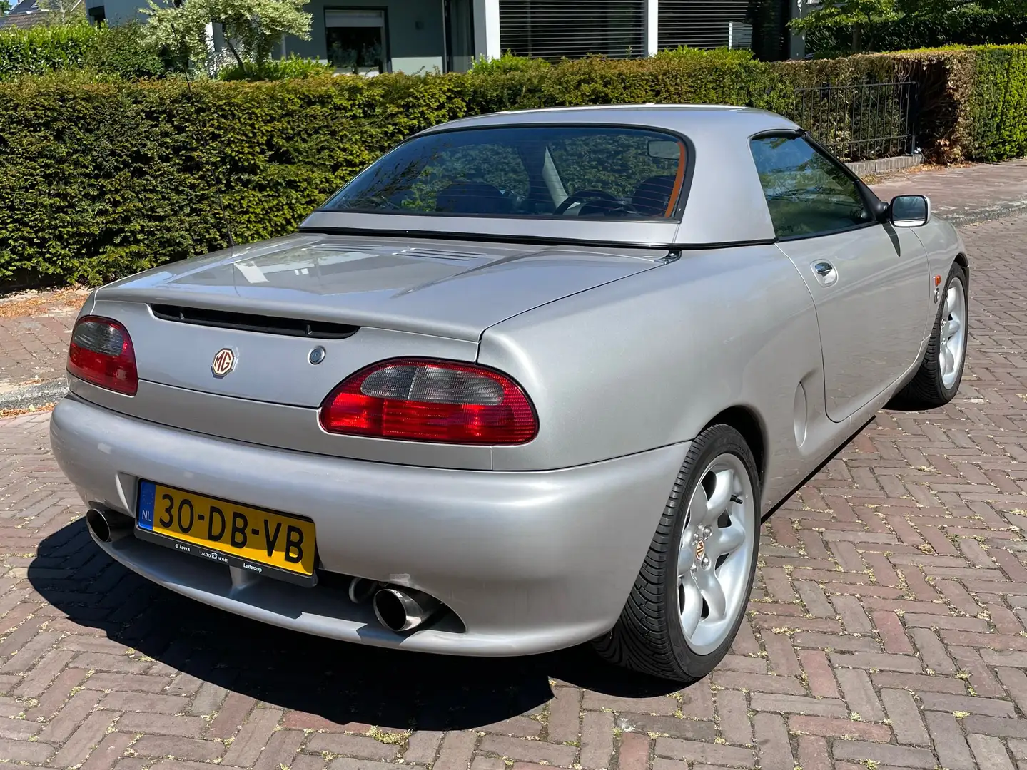 MG MGF MGF 1.8i Argent - 2