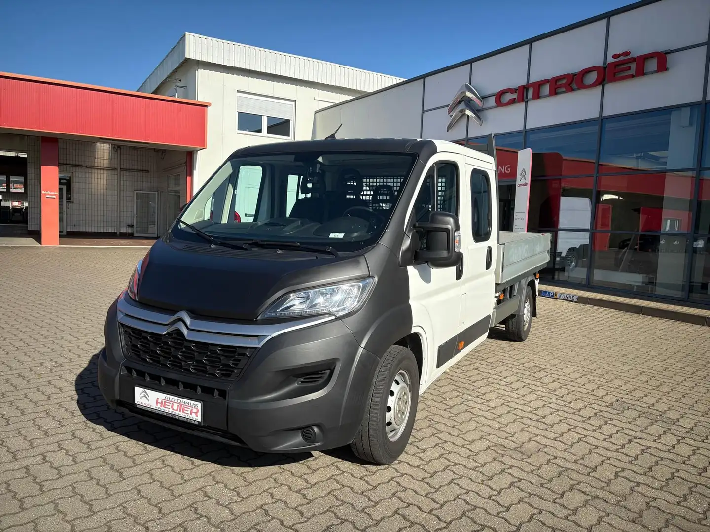 Citroen Jumper 35 L3 Doka Pritsche BlueHDI 165PS Wit - 1